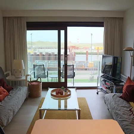 Den Oever V 108 With A View Of The Fairway Apartment *